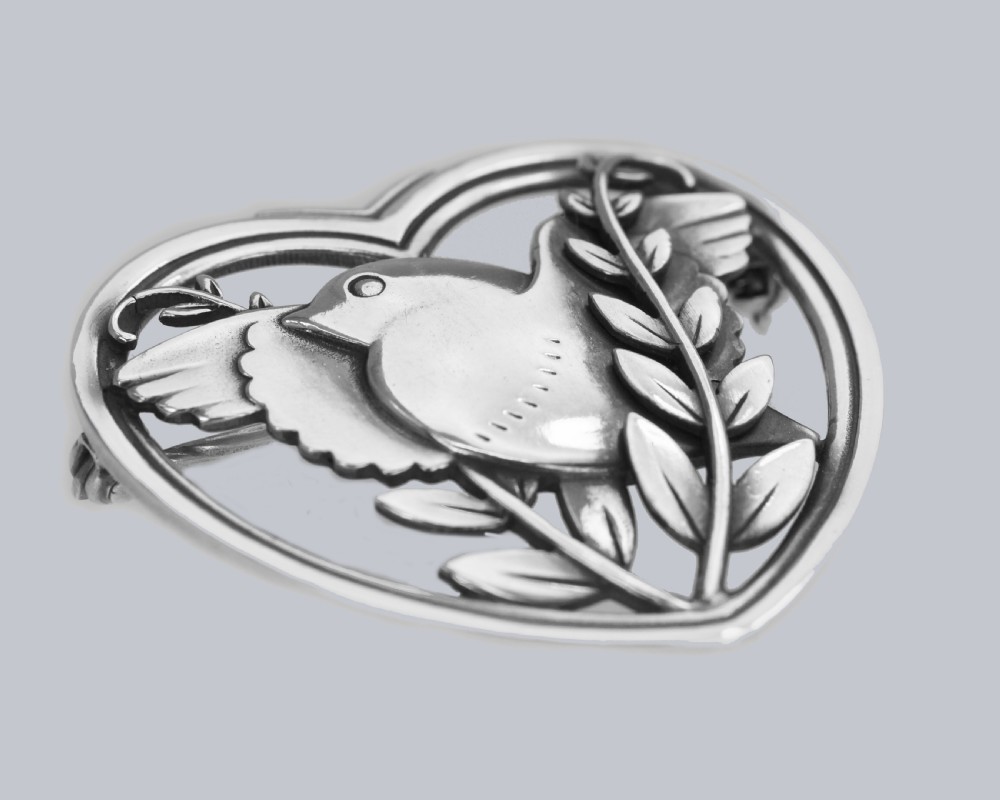 Georg Jensen Robin Heart Brooch Arno Malinowski Vintage 1930/40s Sterling Silver Bird 239 View VI