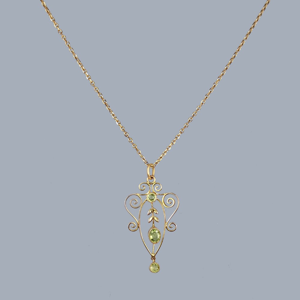 Art Nouveau Peridot Pendant and Chain Vintage 9ct Gold Antique Edwardian Pendant View V