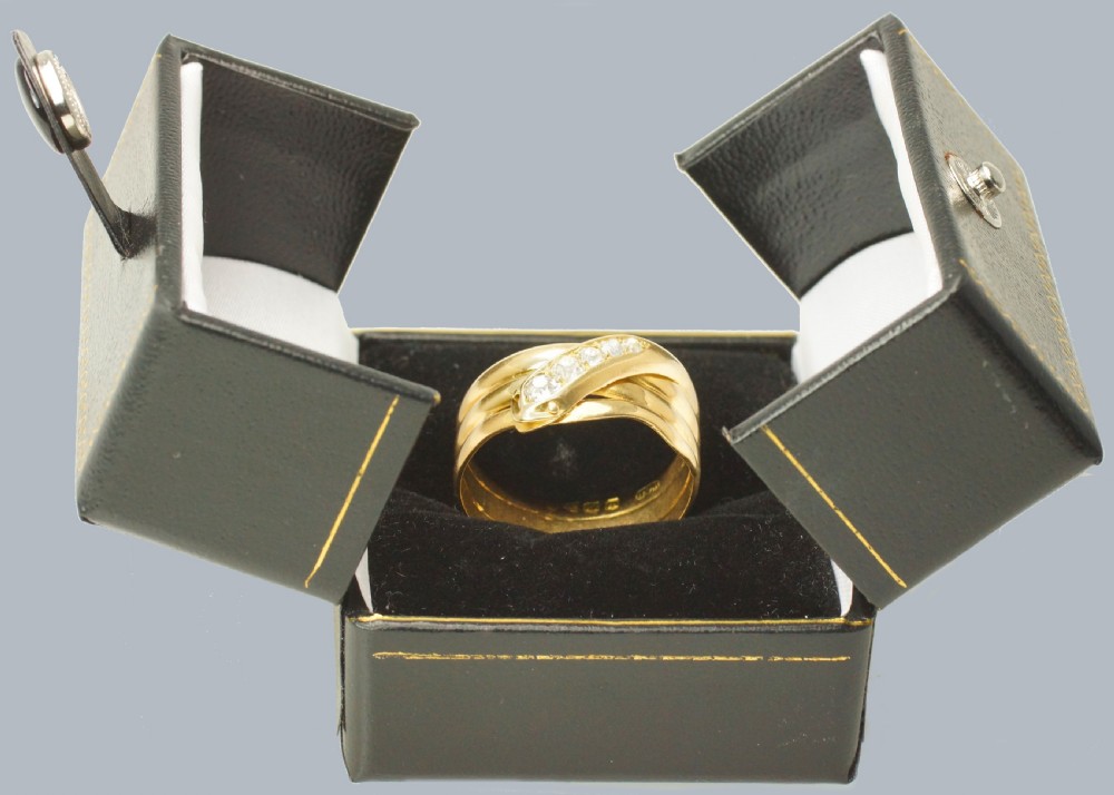 VICTORIAN DIAMOND SNAKE RING 18ct Gold Antique Coiled Serpent Ring Chester 1897 View IX