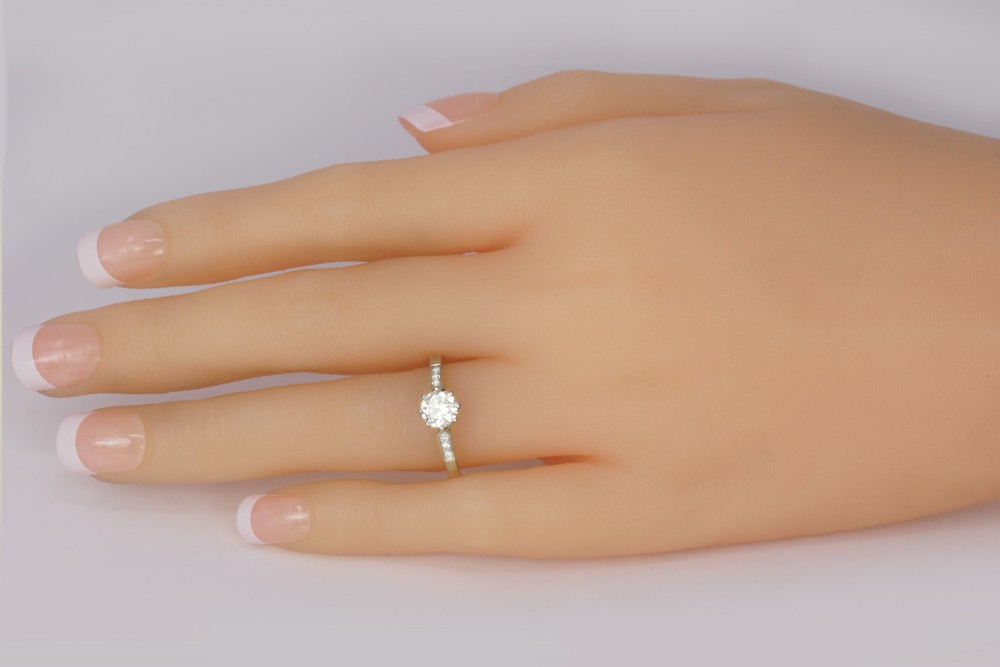 Solitaire Diamond Engagement Ring 18ct Yellow Gold Vintage 1930s Art Deco Ring View VII