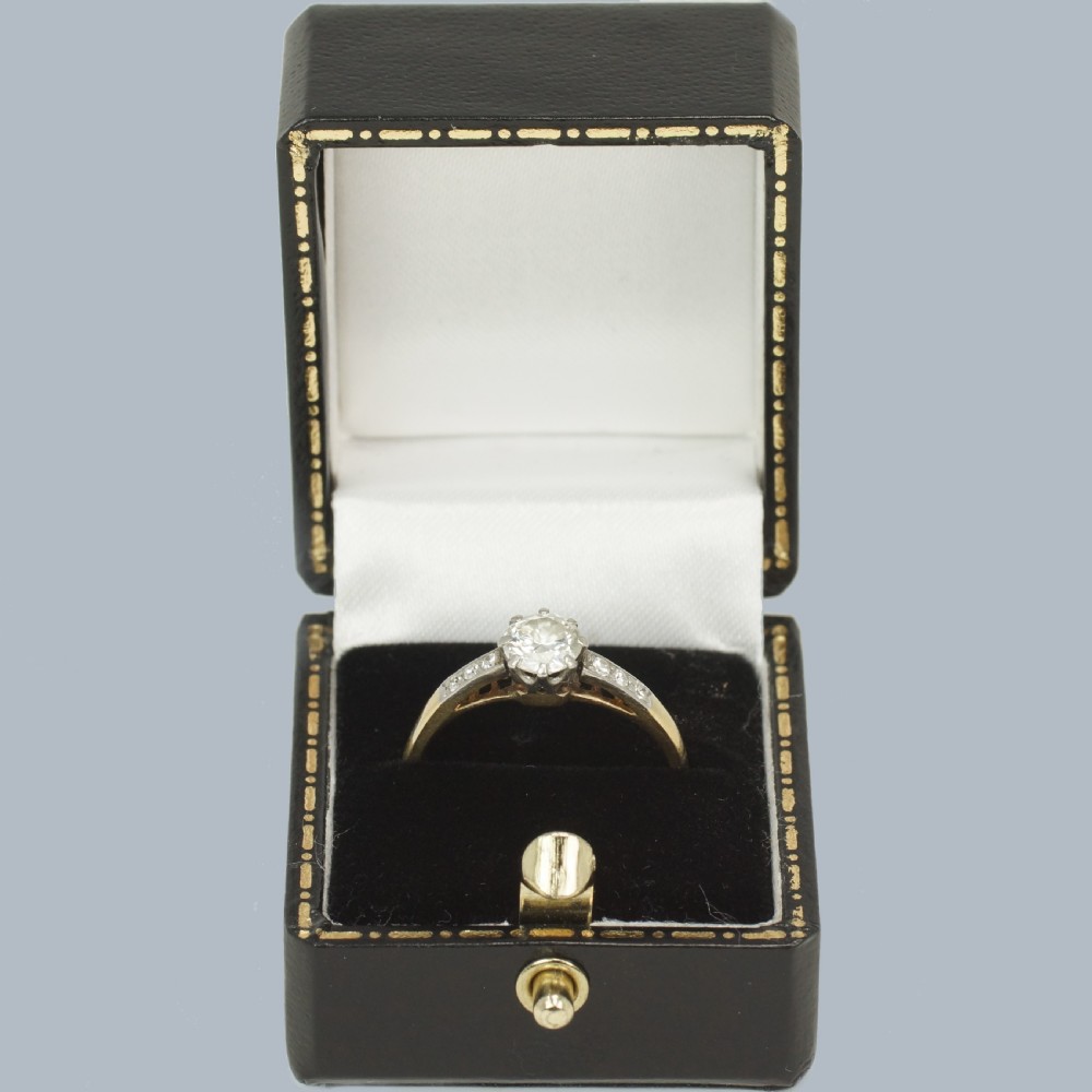 Vintage Solitaire Engagement Ring 18ct Gold Antique Diamond Ring Total 0.75 carat View VII