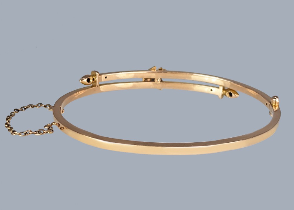 Antique 15ct Gold Pearl Clover Hinged Bangle Victorian Pearl Bracelet Circa 1890 View VI