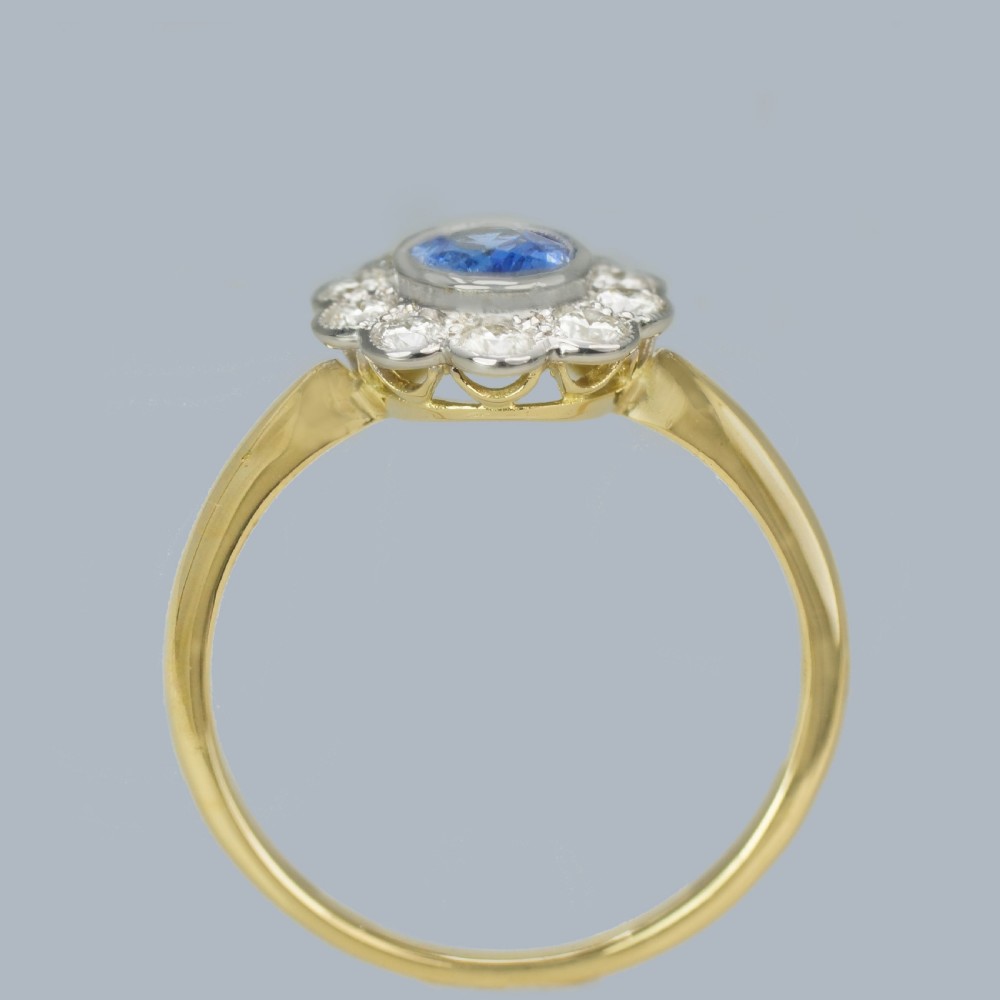 SAPPHIRE and DIAMOND CLUSTER RING Vintage 18ct Gold 1960s Victorian Style Ring View XII