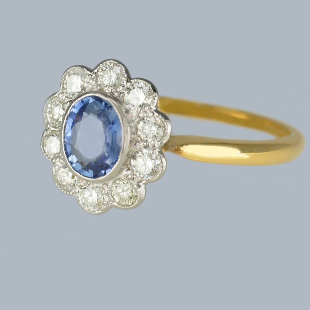 SAPPHIRE and DIAMOND CLUSTER RING Vintage 18ct Gold 1960s Victorian Style Ring View XXII