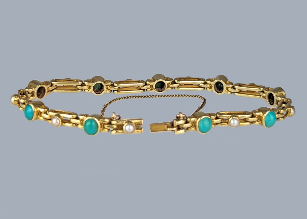 ANTIQUE TURQUOISE & PEARL BRACELET 18ct Gold Victorian Gate link Bracelet Circa 1890 View III