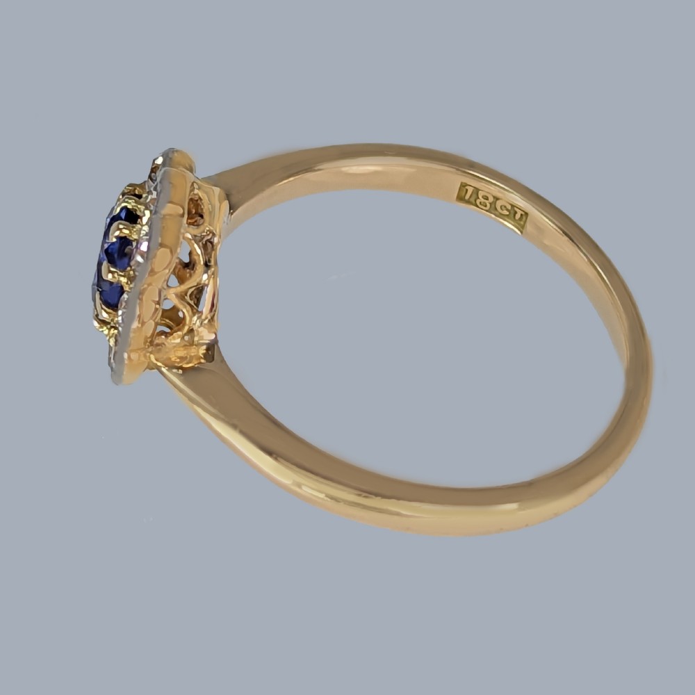 Vintage Sapphire and Diamond Cluster Ring 18ct Gold 1920s Antique Daisy Ring View IV