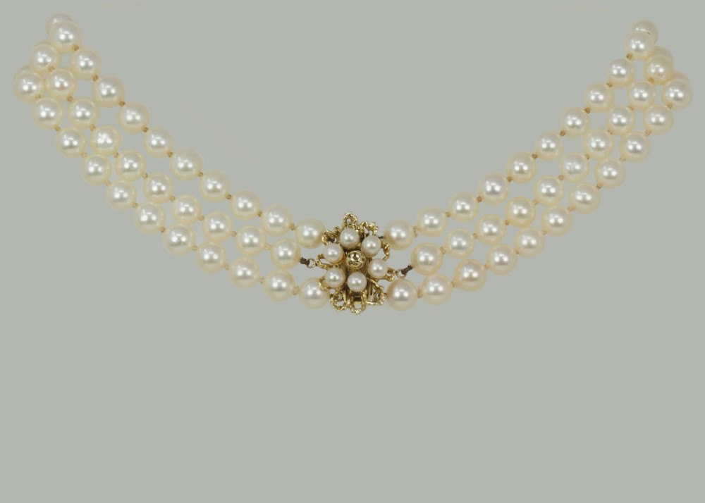 Vintage Pearl Necklace 14ct Gold Cluster Clasp Single/Double/Triple Strand 1960s View VII