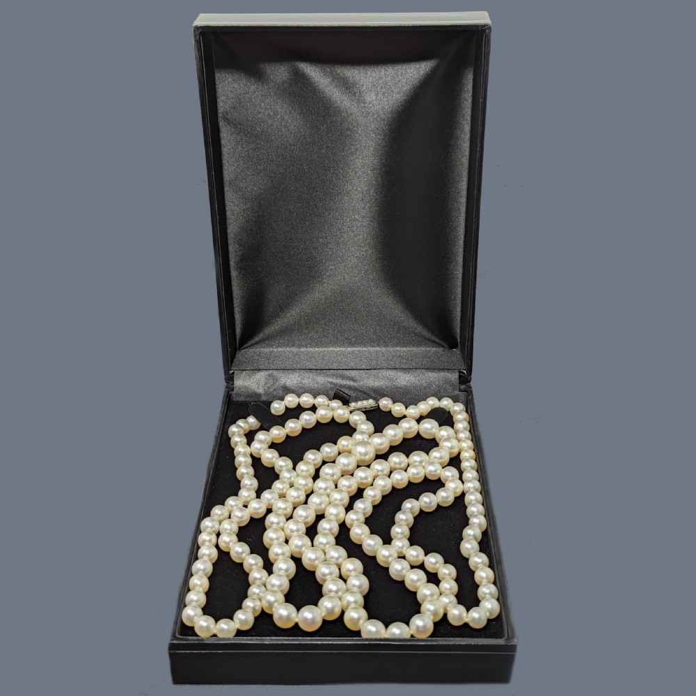 Vintage Cropp and Farr Long Pearl Necklace 50