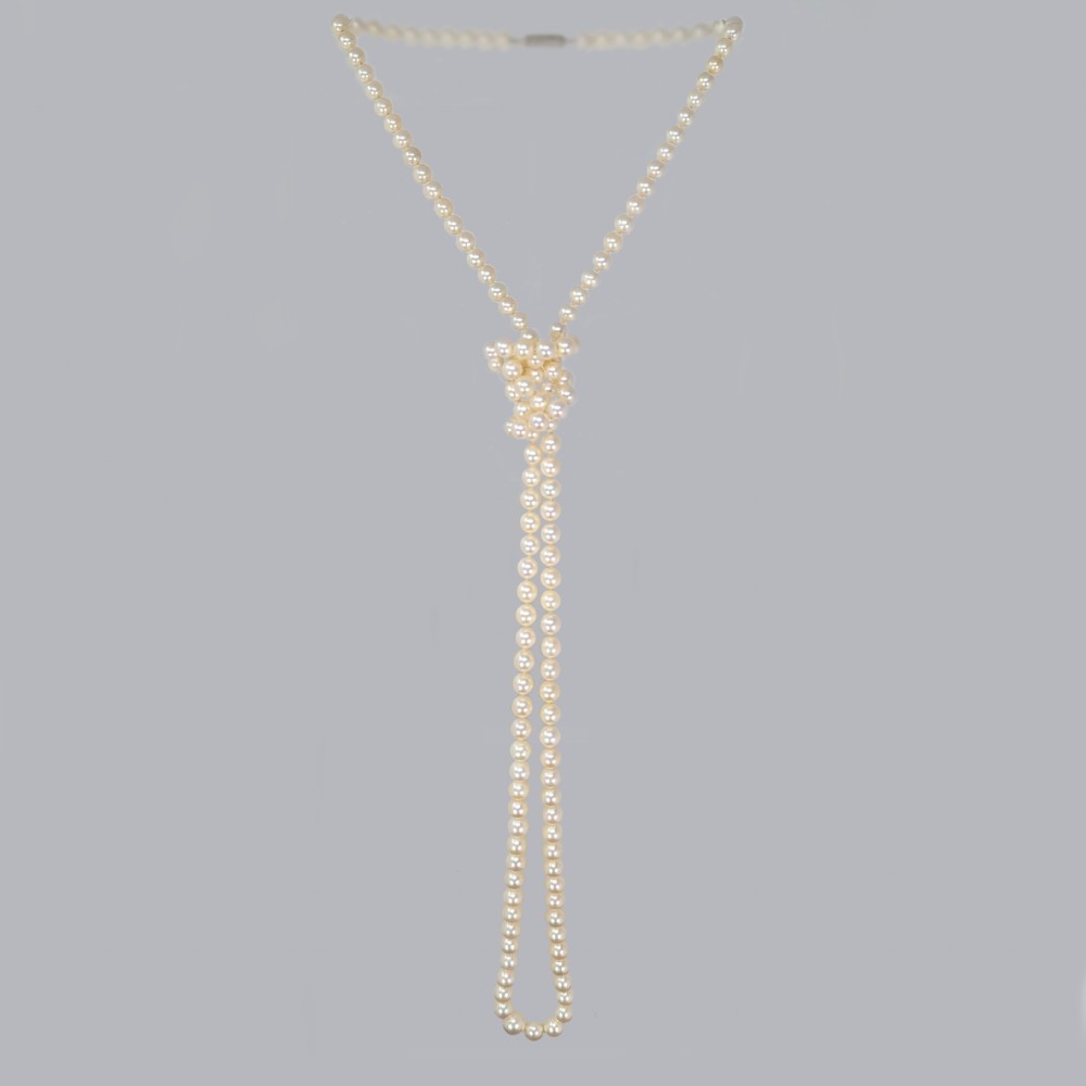 Vintage Cropp and Farr Long Pearl Necklace 50