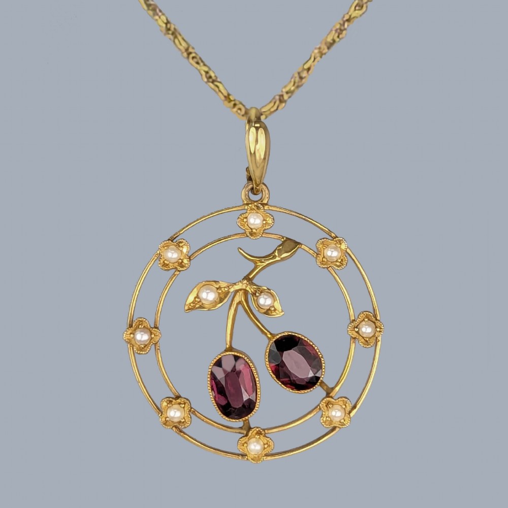 Antique 15ct Gold Garnet Pearl Pendant and Chain Edwardian Cherry Necklace 1910s