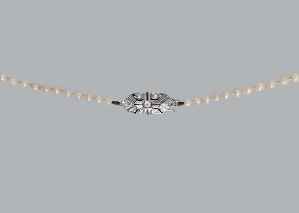 Art Deco Pearl Necklace Diamond Clasp with Gem Lab Certificate Single Strand View III