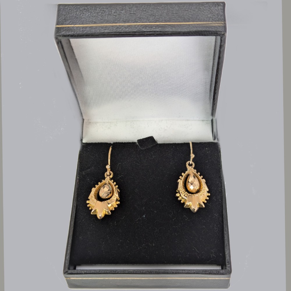Victorian 9ct Gold Dangle Earrings Antique Ornate Articulated 1.5