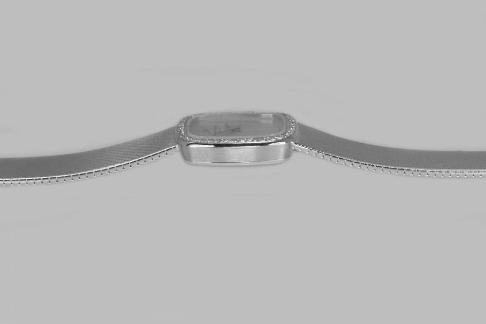 Vintage  Baume & Mercier Diamond Watch Ladies 18ct Gold Manual Wind 1960s Bracelet Watch View X