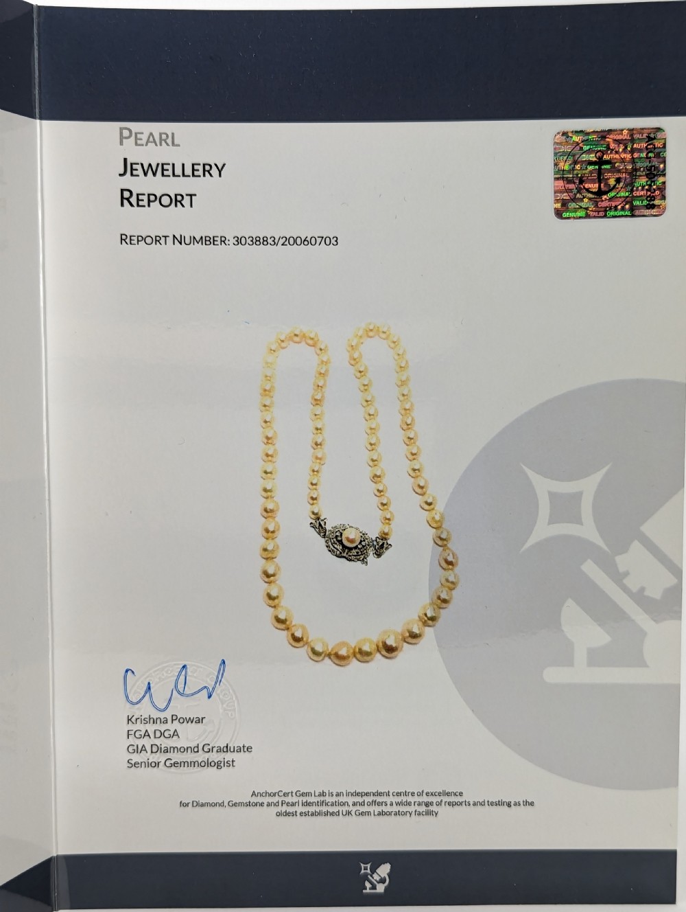 VINTAGE PEARL NECKLACE DIAMOND CLASP with Gem Report Single Strand 1950s Pearls 18ct Gold Clasp View XV