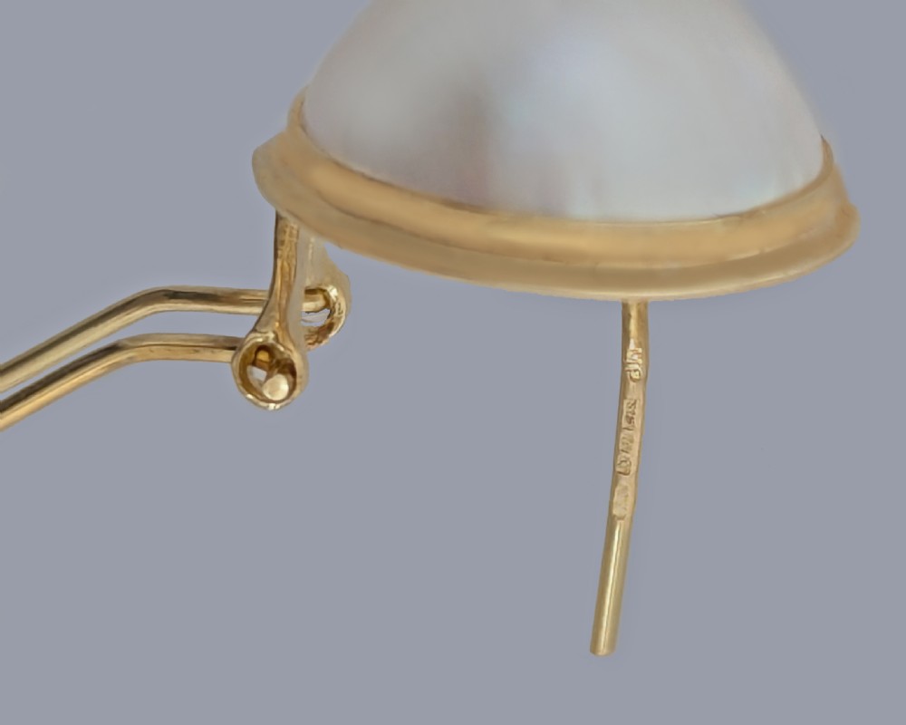 Mabe Pearl Earrings 14ct Gold 1960s Omega Back Vintage Clip Post Earrings 1.5cm View IV