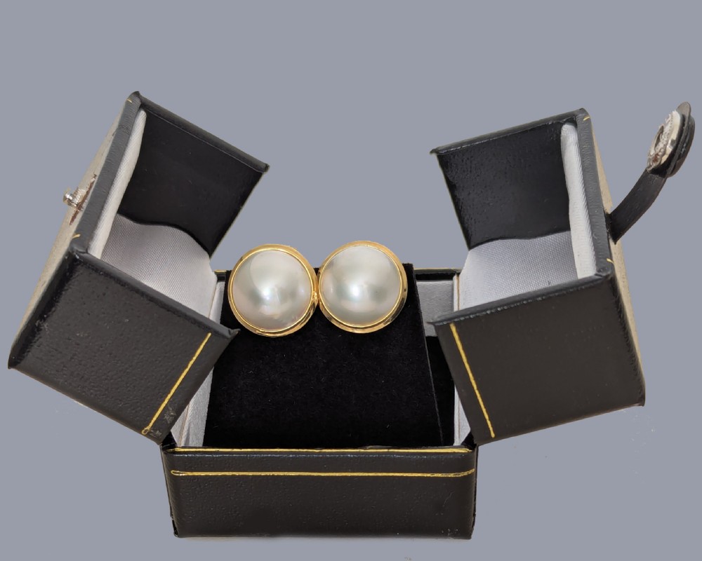 Mabe Pearl Earrings 14ct Gold 1960s Omega Back Vintage Clip Post Earrings 1.5cm View VIII