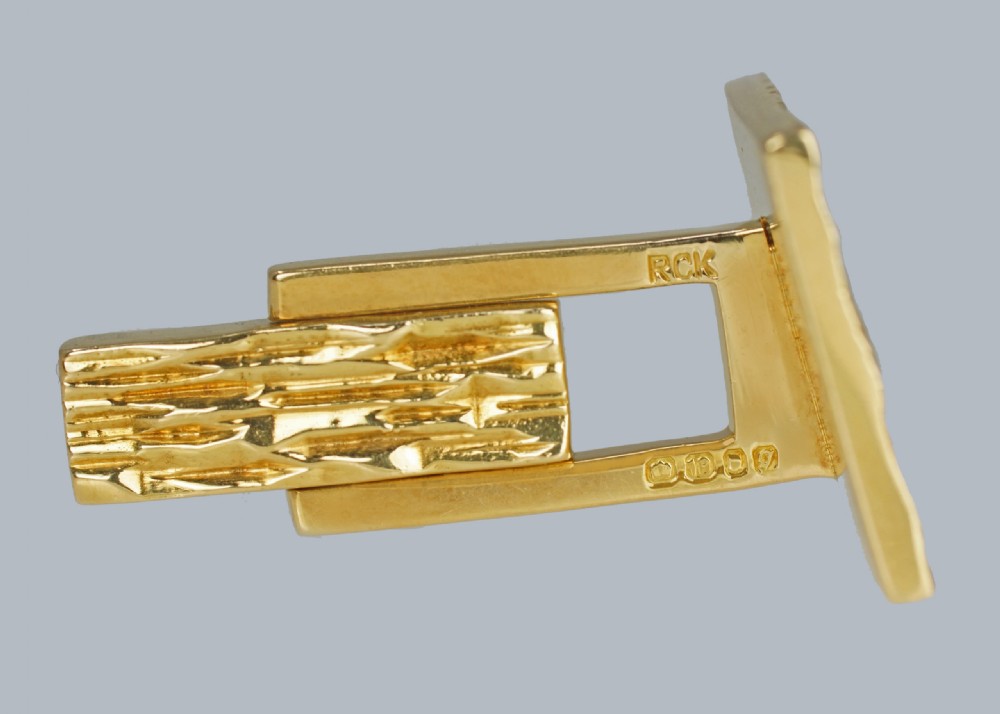 Vintage Roy King Cufflinks 18ct Gold Bark Texture Design London 1962 British Hallmarked View XI