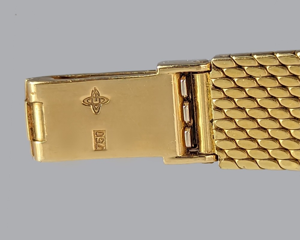 Exquisite Vintage Rolex Ladies Diamond Watch – 18ct Gold - Diamond Bezel – Manual Wind Cal. 1400 - 1950s Cocktail Watch View VI