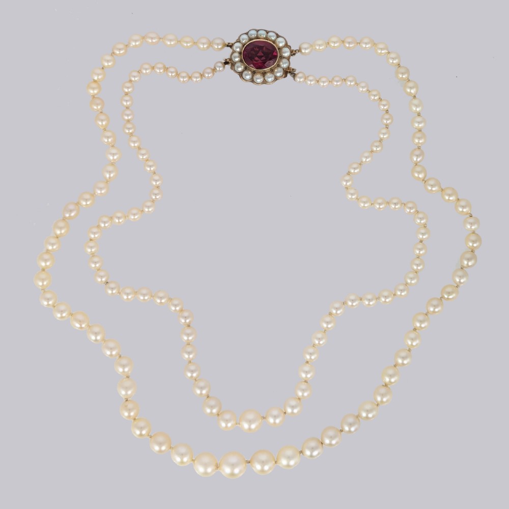 Vintage Pearl Necklace Double or Single Strand with 9ct Gold Floral Garnet Clasp – Circa 1960s View XII