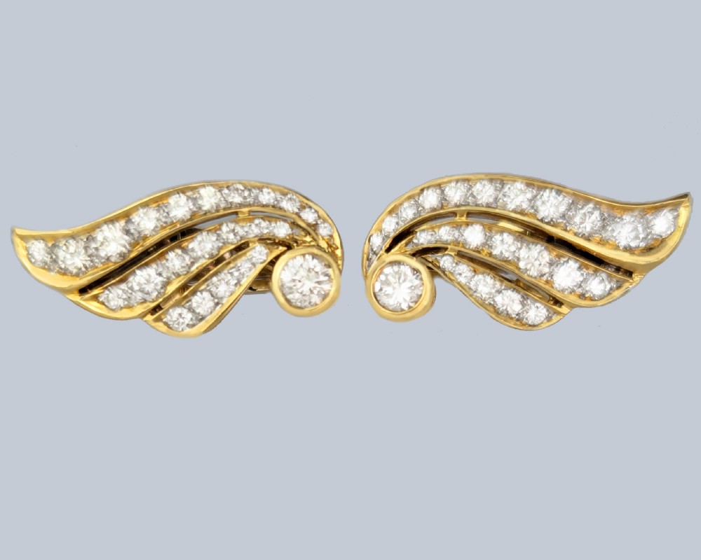 Vintage 1960s 18ct Gold Diamond Wing Earrings – 1.6ct Brilliant Cut Diamonds
 View XI