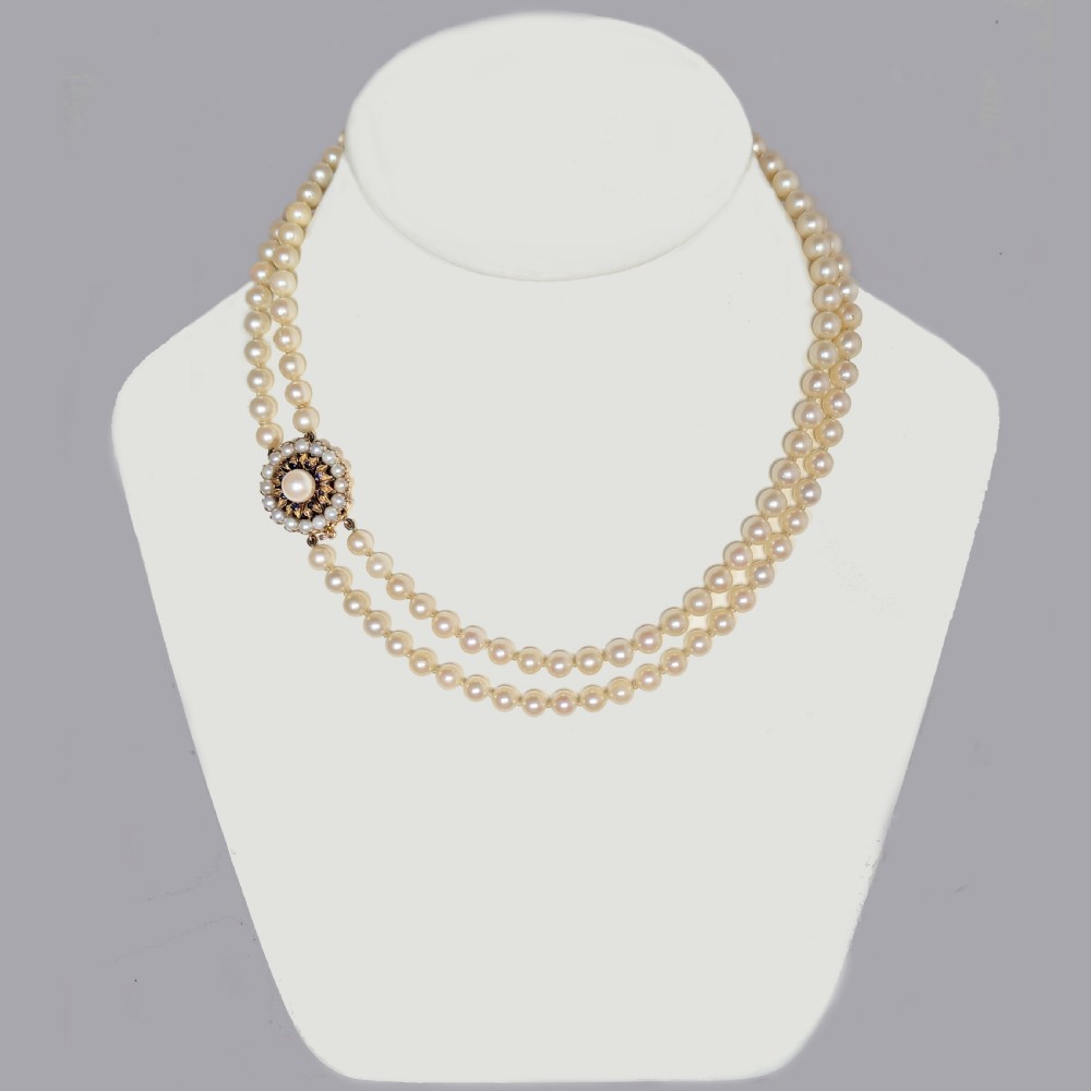 Vintage 1950s Double Strand Pearl Necklace with 9ct Gold Sapphire Clasp View II