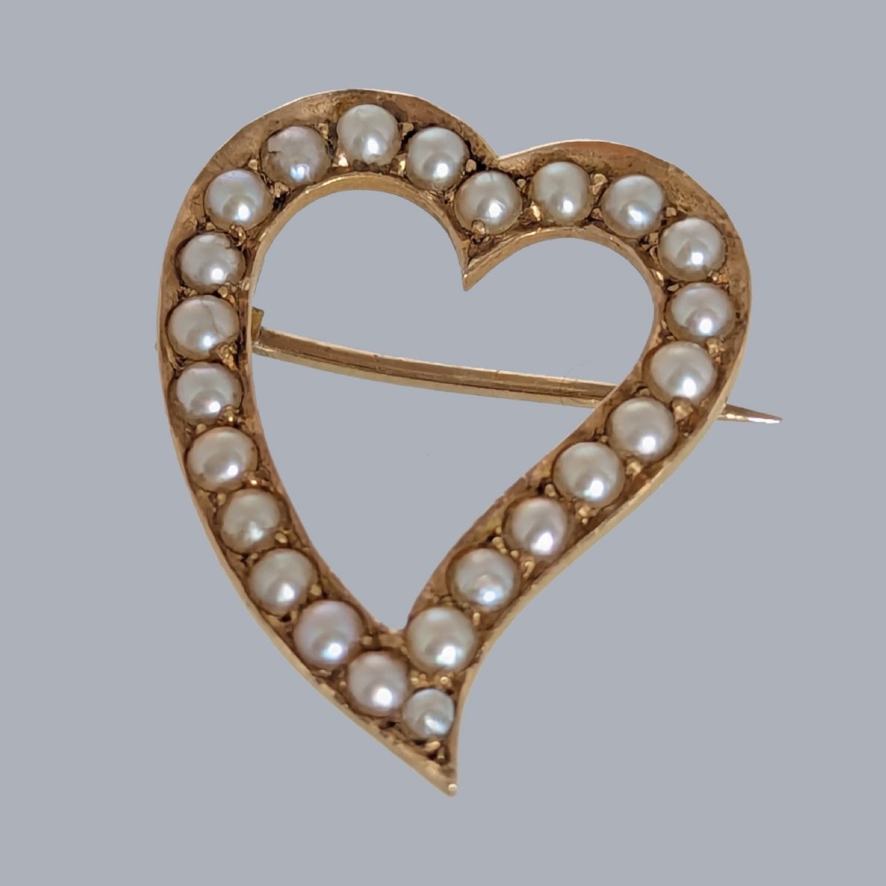Antique Edwardian Witches’ Heart Brooch, 9ct Gold with Seed Pearls, circa 1910 View III