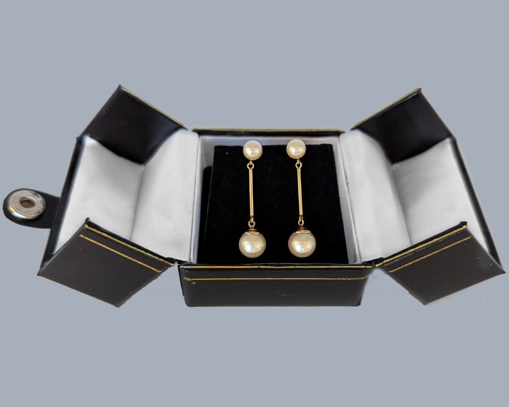 9ct Gold Pearl Drop Earrings – Hallmarked Birmingham 1968  View V