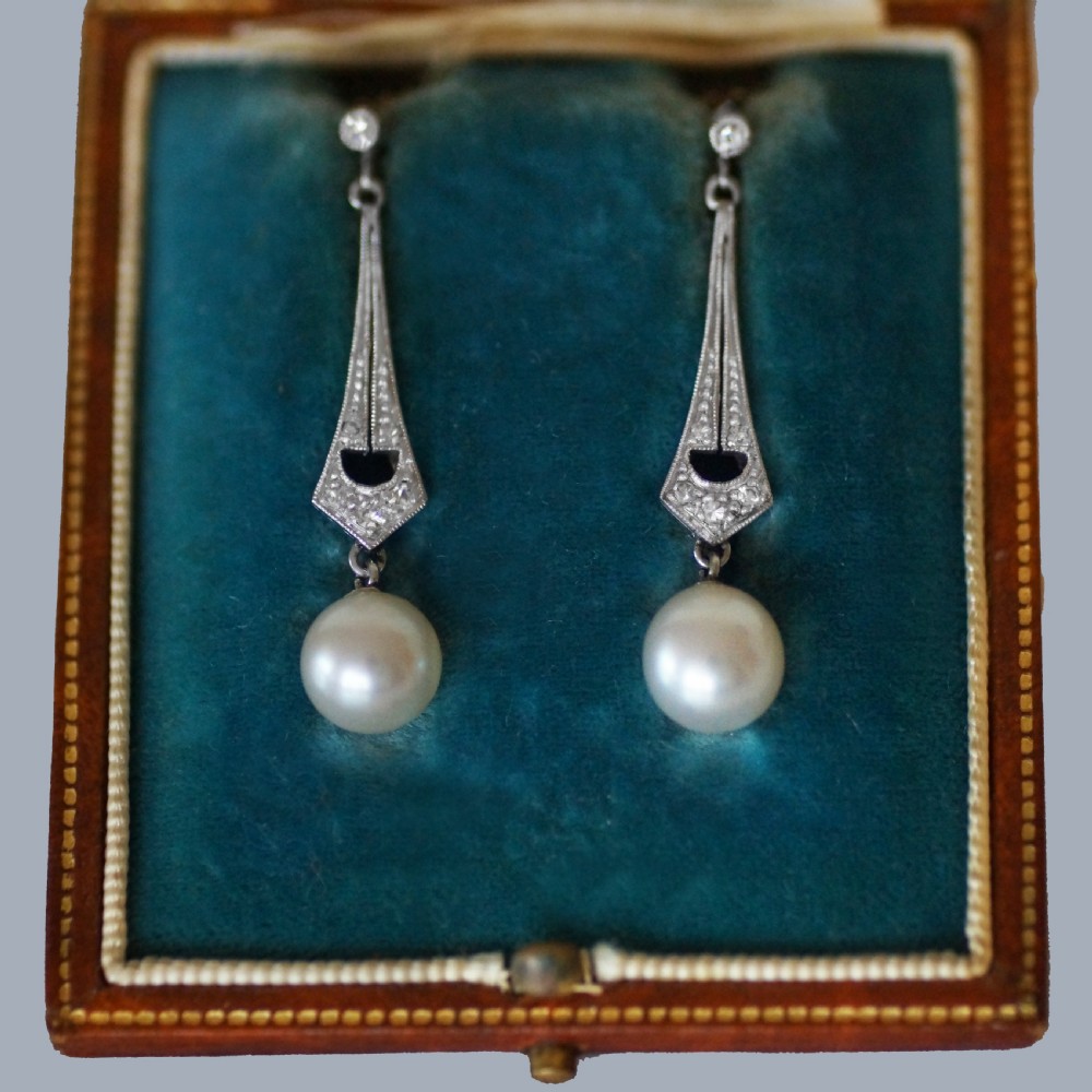 Art Deco Pearl and Diamond Earrings 1920s | Antique Drop Earrings in 18ct Gold View XI