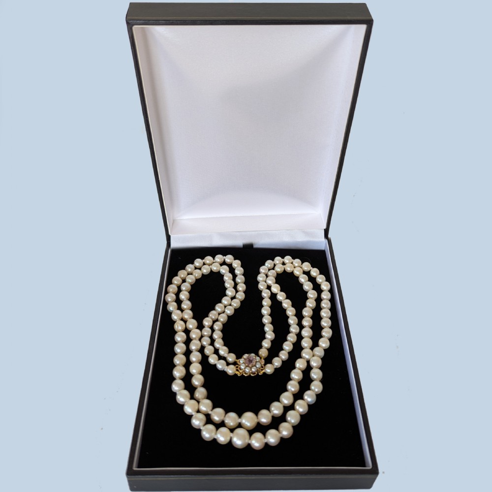 Vintage Double Strand Pearl Necklace – 9ct Gold Amethyst & Split Pearl Clasp View VI