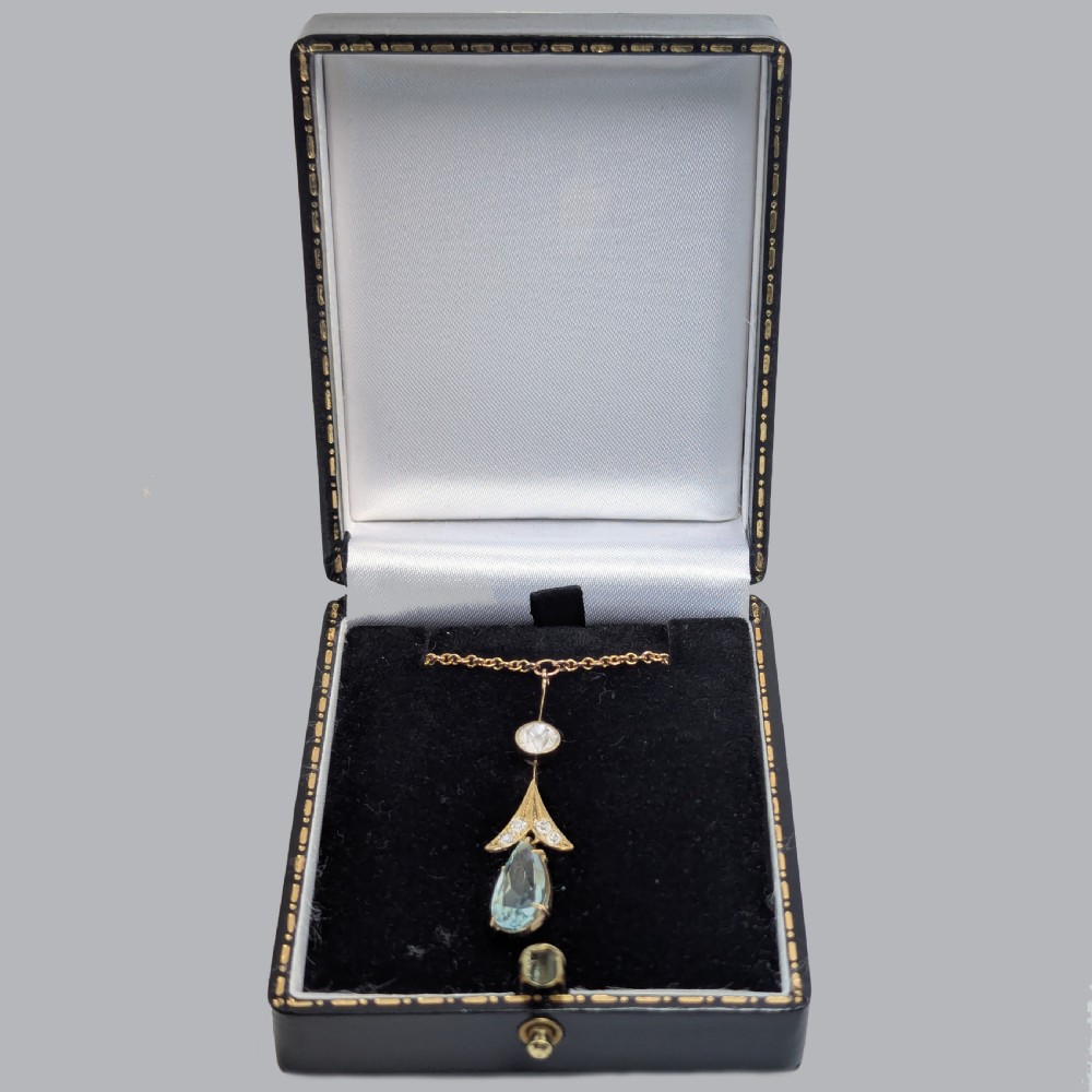 Elegant Edwardian Aquamarine and White Sapphire Necklace in 15ct Gold, Foliate Drop Pendant ca 1910 View VII