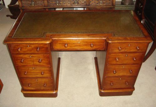 Well Made Victorian Golden Mahogany Kneehole Desk.