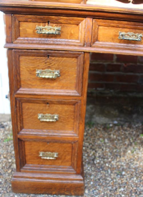 VICTORIAN GOLDEN OAK PEDESTAL DESK HOWARD SON - ADDITIONAL PHOTO 3