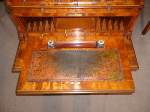 A BEAUTIFUL LATE VICTORIANEDWARDIAN SATINWOOD ROLLTOP DESK - ADDITIONAL PHOTO 6