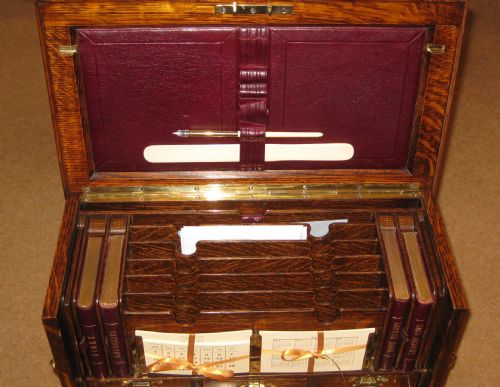 A STUNNING CIRCA 1890 OAK DROPFRONT STATIONERY CABINET - ADDITIONAL PHOTO 3