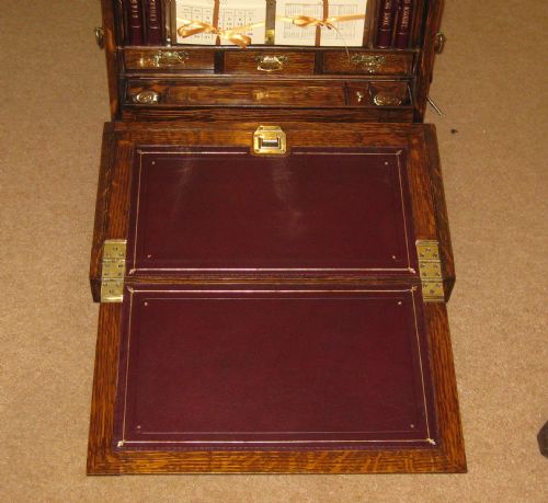A STUNNING CIRCA 1890 OAK DROPFRONT STATIONERY CABINET - ADDITIONAL PHOTO 4