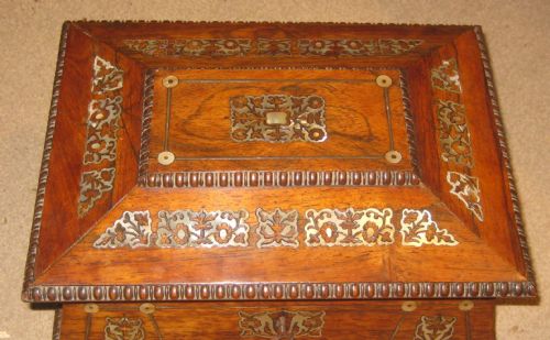 BEAUTIFUL ROSEWOOD SARCOPHAGUS SHAPED SEWING BOX - ADDITIONAL PHOTO 2