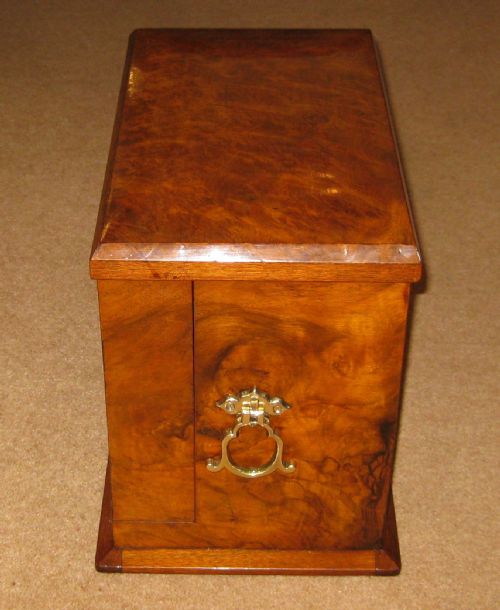A WONDERFUL WALNUT DROP FRONT STATIONERY CABINET - ADDITIONAL PHOTO 3