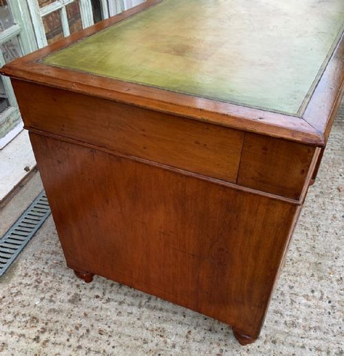 FINE QUALITY SOLID MAHOGANY MILITARY CAMPAIGN DESK - ADDITIONAL PHOTO 11