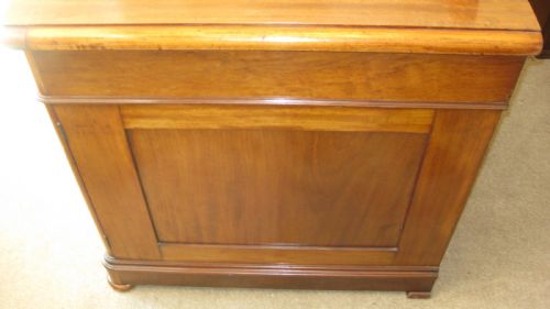 VICTORIAN FADED MAHOGANY PEDESTAL DESK - ADDITIONAL PHOTO 6