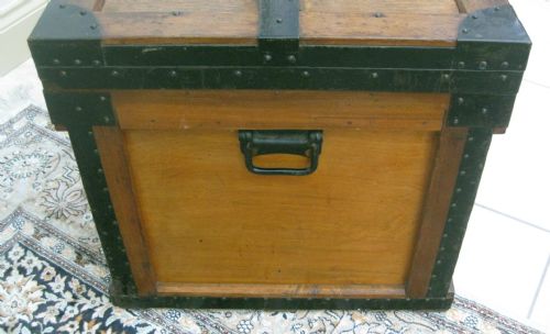 A FINE WOODEN THE MARSHALL SEA CHEST - ADDITIONAL PHOTO 3