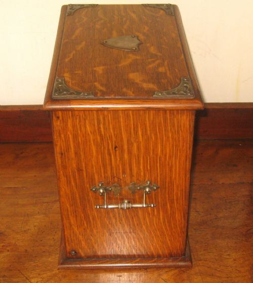 LOVELY EDWARDIAN OAK STATIONERY CABINET - ADDITIONAL PHOTO 3