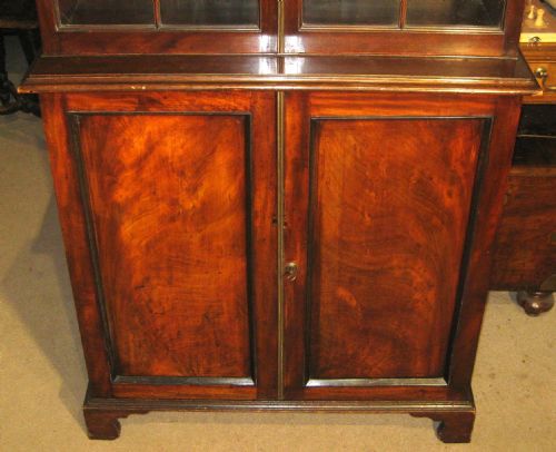 VICTORIAN MAHOGANY BOOKCASE CABINET - ADDITIONAL PHOTO 1