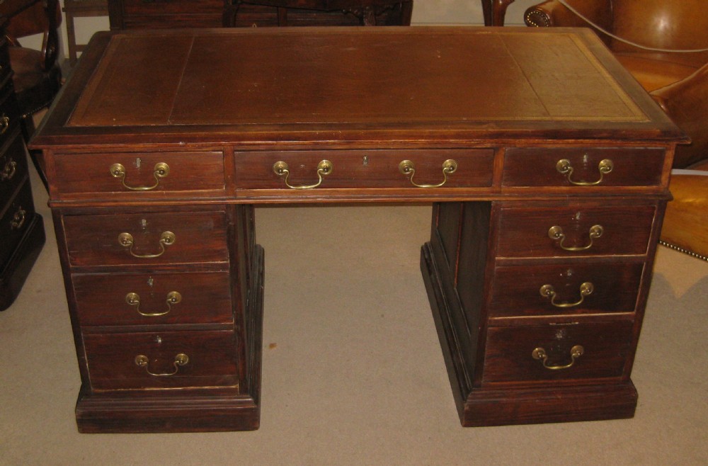 Victorian pine pedestal desk