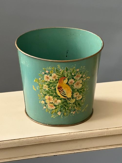 PAIR OF EARLY 20TH CENTURY TOLEWARE PAINTED WASTE PAPER BASKETS - ADDITIONAL PHOTO 2