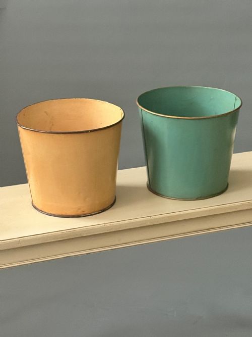 PAIR OF EARLY 20TH CENTURY TOLEWARE PAINTED WASTE PAPER BASKETS - ADDITIONAL PHOTO 5