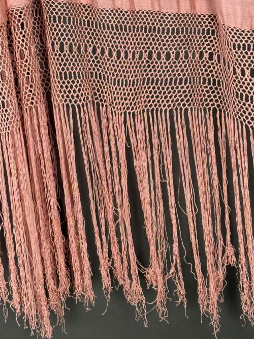 HUGE PALE PINK ANTIQUE HAND EMBROIDERED CHINESE SILK FRINGED SHAWL - ADDITIONAL PHOTO 9