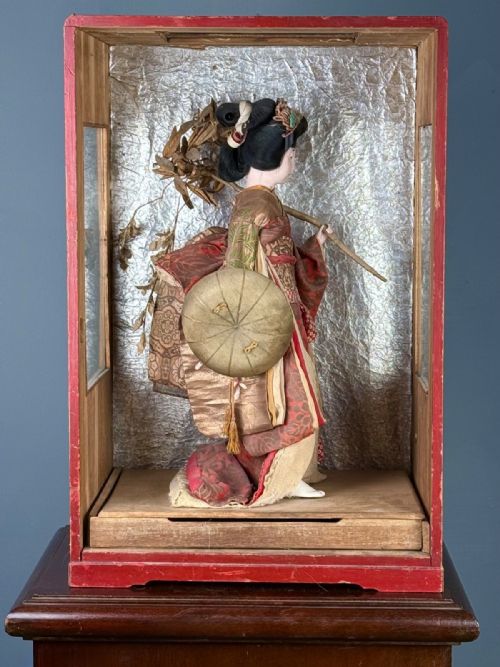 MUSEUM QUALITY JAPANESE DOLL OF A FUJI MUSUME NOBLE PROVENANCE