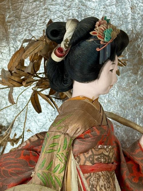 MUSEUM QUALITY JAPANESE DOLL OF A FUJI MUSUME NOBLE PROVENANCE - ADDITIONAL PHOTO 2