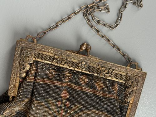 COLLECTION OF SEVEN 1920'S EVENING BAGS PURSES BEADED AND SILVER - ADDITIONAL PHOTO 3