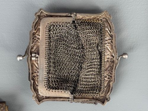 COLLECTION OF SEVEN 1920'S EVENING BAGS PURSES BEADED AND SILVER - ADDITIONAL PHOTO 8